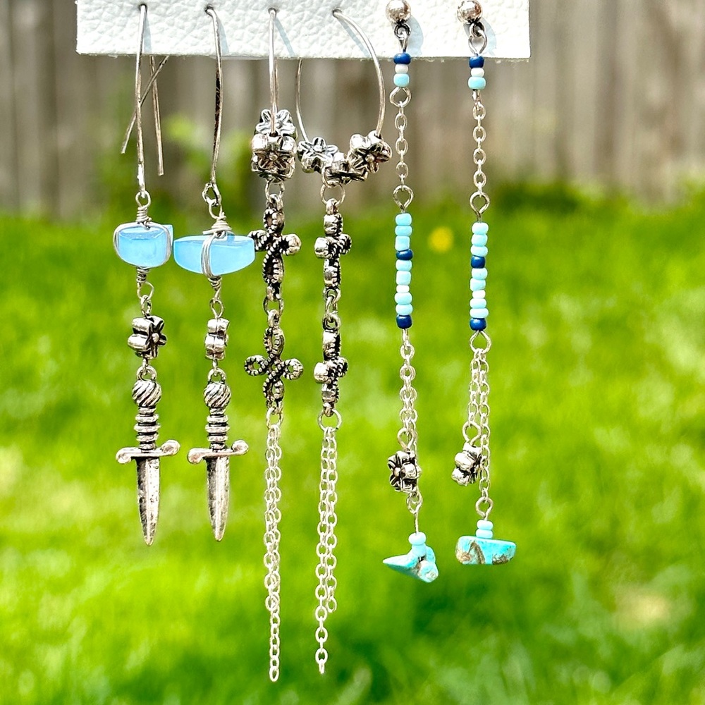 Three pair gorgeous earrings.